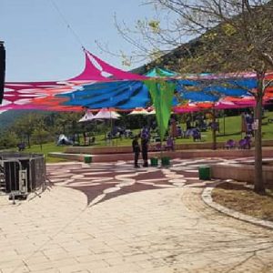 אוהלי לייקרה צבעוניים לאירועים | פניקס אירועים